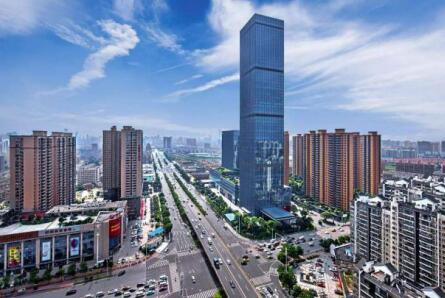 運(yùn)達(dá)中央廣場(chǎng)